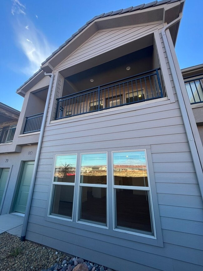 Building Photo - Azalea Beauty!