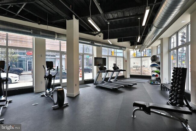 Building Photo - 1148 N 2nd St