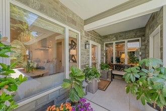 Building Photo - 224 Barnstable Dr