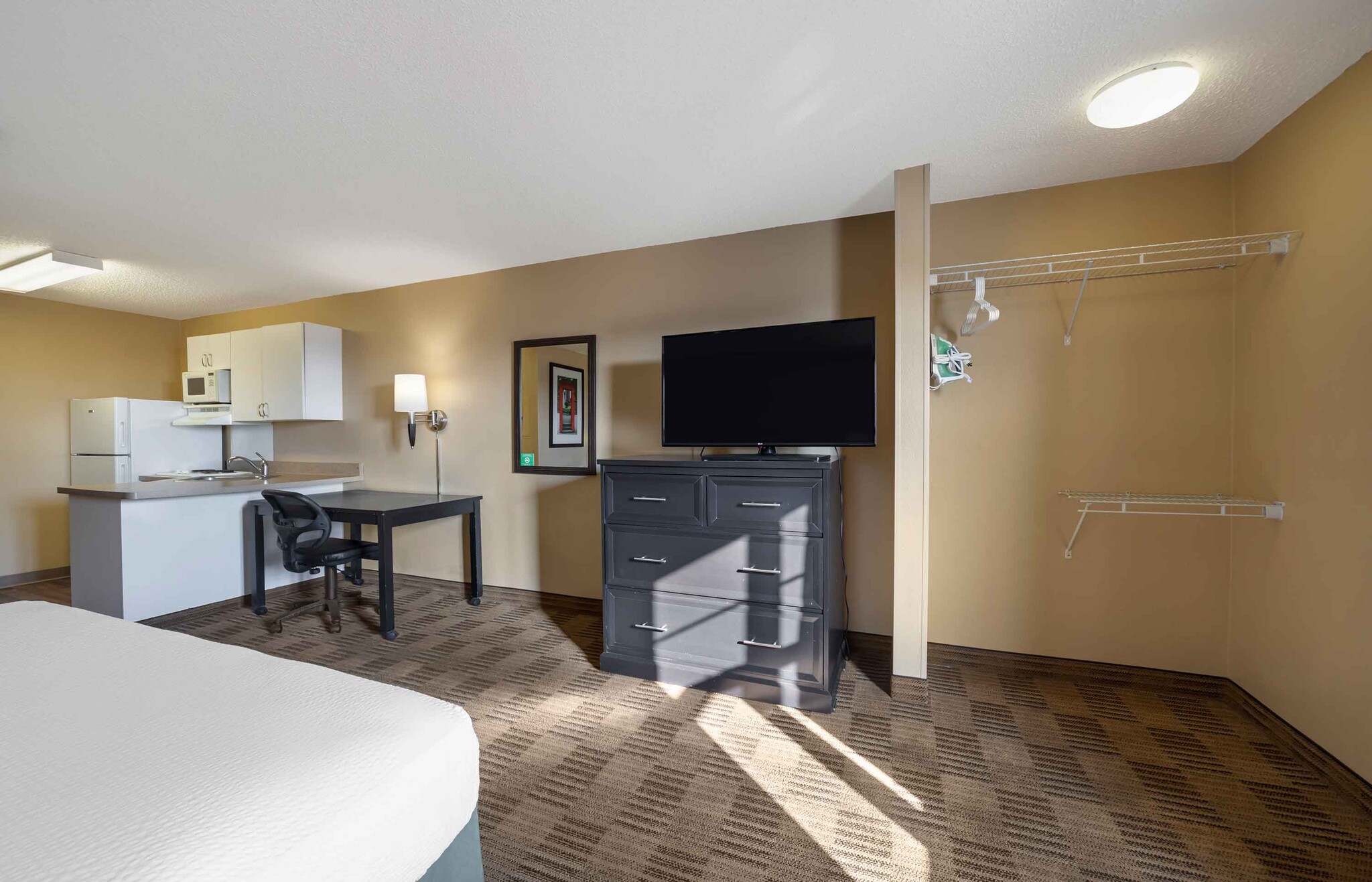 Building Photo - Furnished Studio-Oklahoma City - Airport