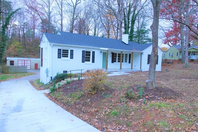 Building Photo - 11 Cornell Ct
