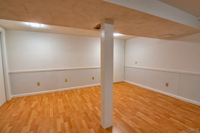 Building Photo - 311 Swansea Ave