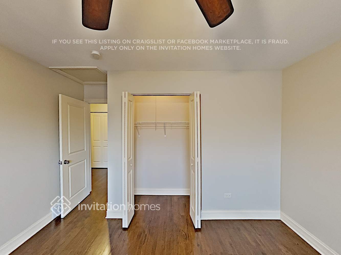 Building Photo - 7522 S Lockwood Ave