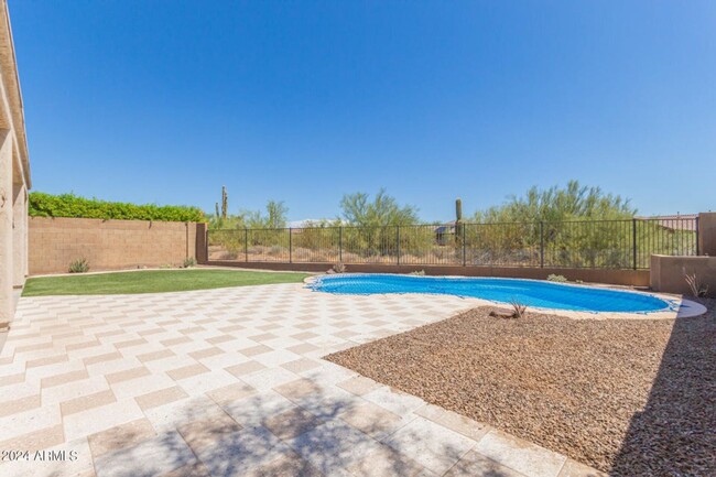 Building Photo - Beautiful 4 bedroom home in Cave Creek!