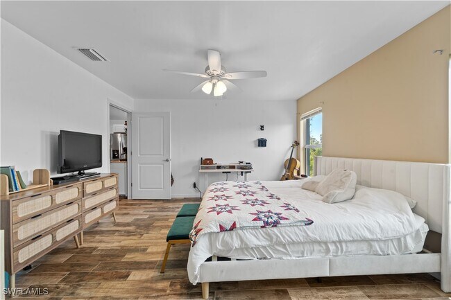 Building Photo - 27433 Las Lomas Dr