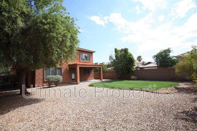 Building Photo - 15145 W Elm Cir