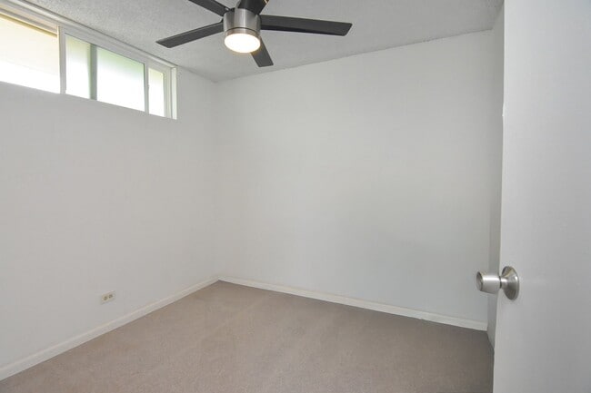 Building Photo - Live the Happy Life at Lele Pono – Aiea