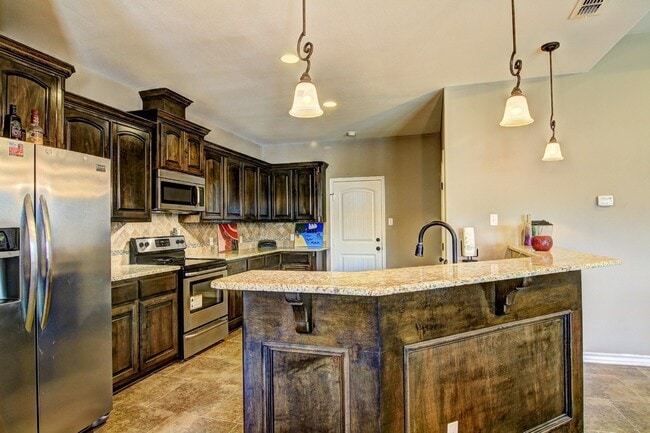 Building Photo - 1118 Blackbuck - 3/Bed 2/Bath $2095/month