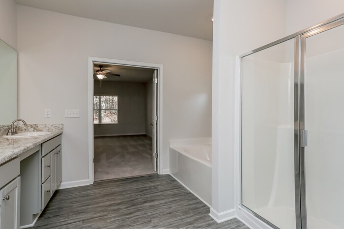 Building Photo - 2109 Jessica Way