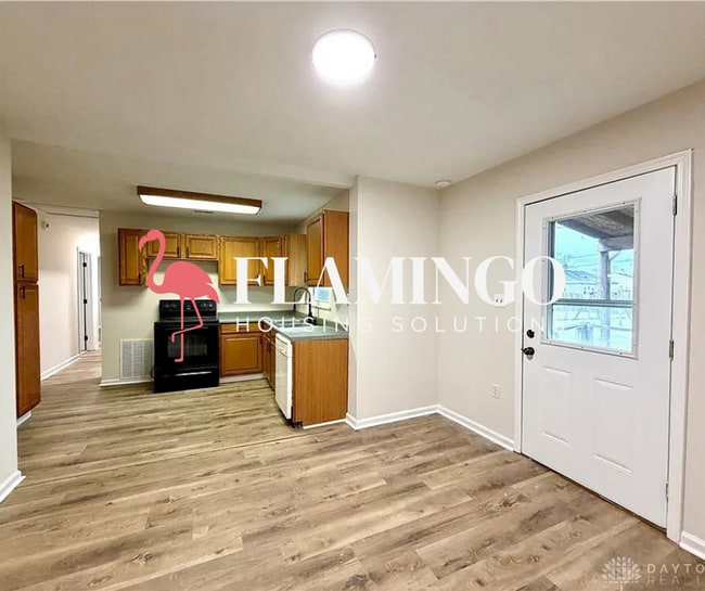 Building Photo - 607 Kirkwood Dr