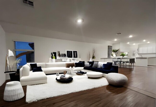 Building Photo - 115 Vintage Dr