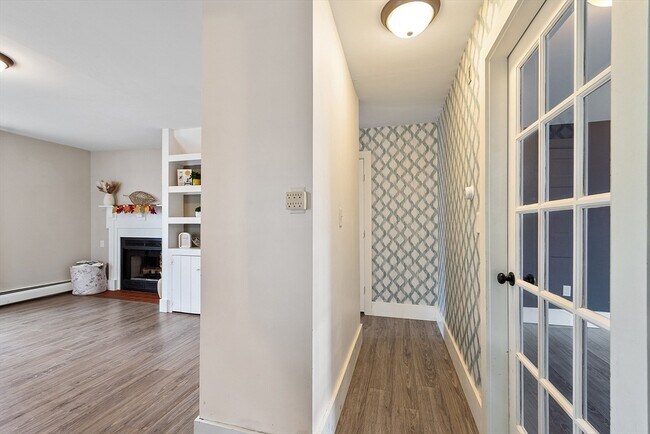 Building Photo - 74-76-76 Bromfield St