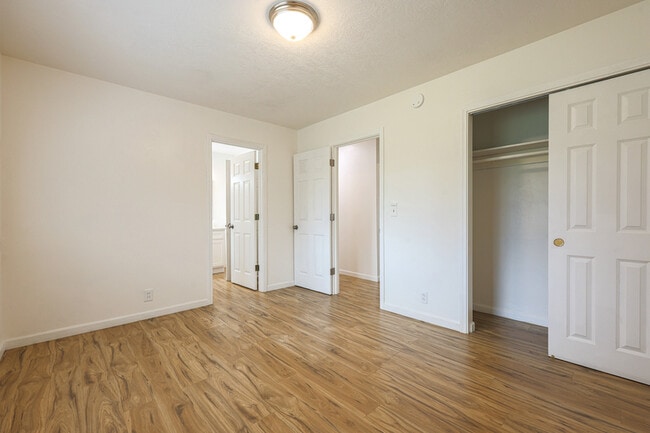 Building Photo - 2641 SE 168th Ave