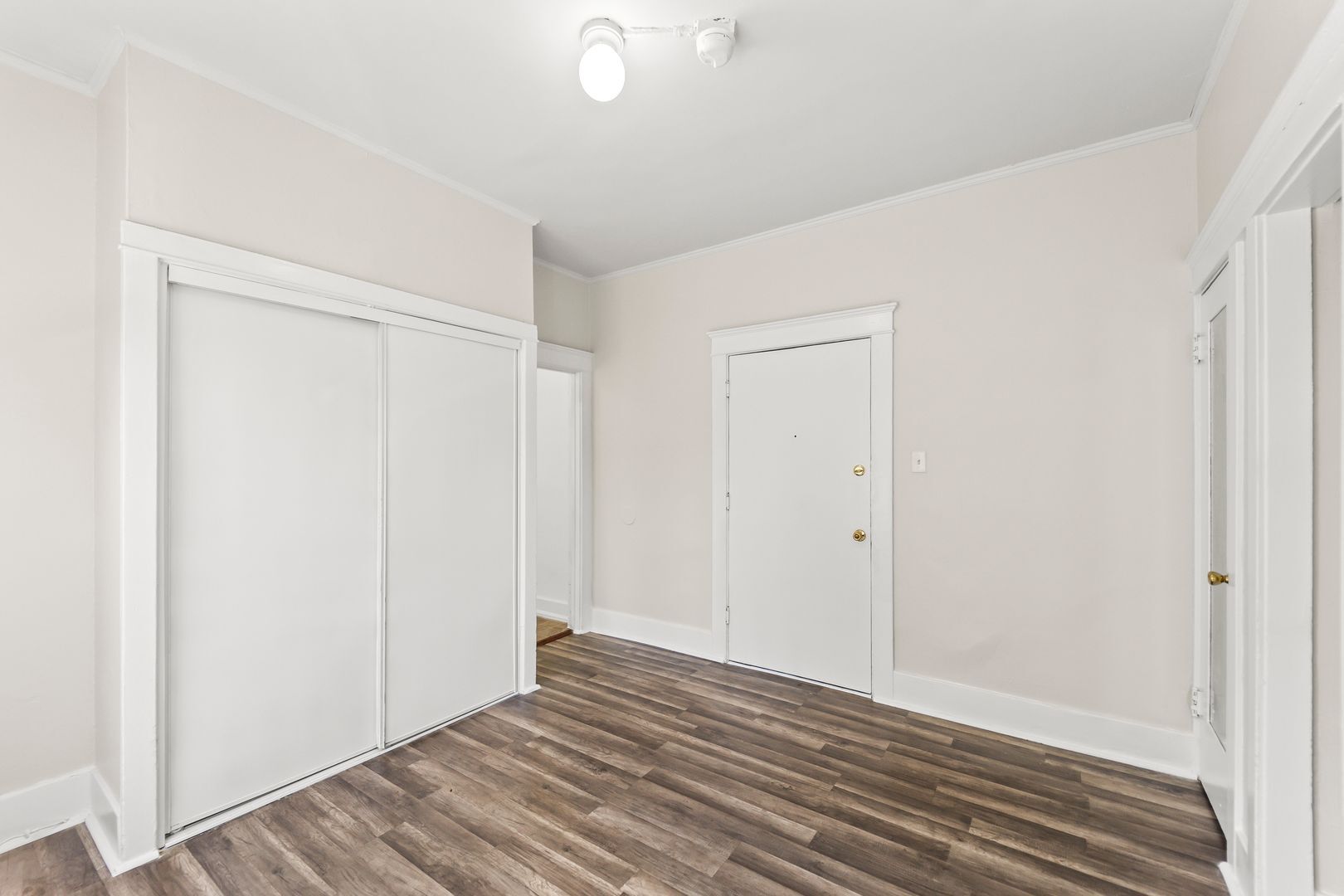 Building Photo - 200 N Soto St