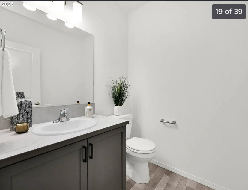 Building Photo - 4353 Kalmia St