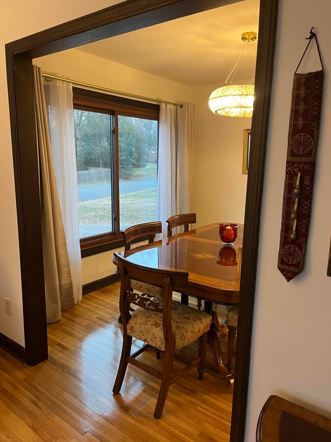 Building Photo - 3801 Stokes Ave