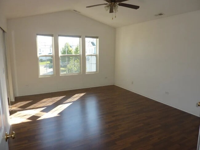 Building Photo - 1040 Montego Bay Ct