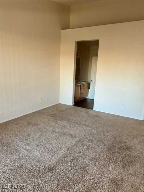 Building Photo - 9901 Trailwood Dr