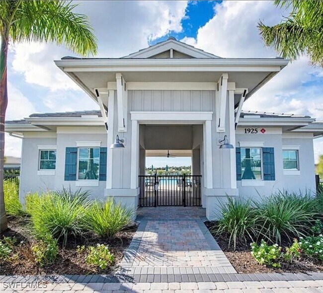 Building Photo - 1962 Tripletail Ln