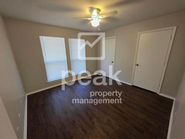 Building Photo - $1,125 2 Bed, 1 Bath in Weatherford! Apply now and save $575! Offer through 5/7!