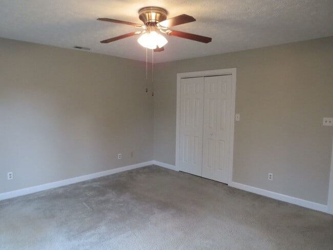 Building Photo - FOUR BEDROOM BRANDYWINE BAY