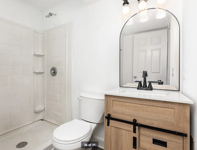 Building Photo - 8435 Othello Pl