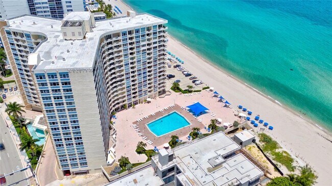 Building Photo - 3180 S Ocean Dr