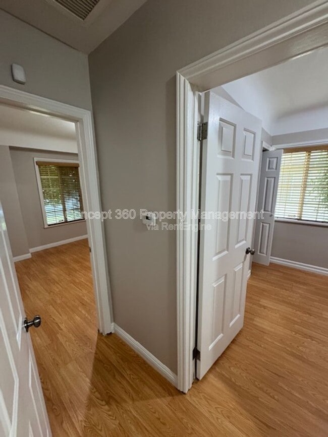 Building Photo - 17024 Crenshaw Blvd