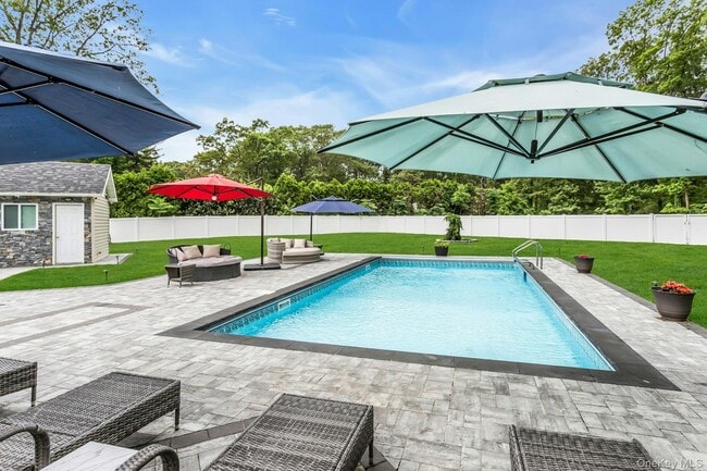 Building Photo - 21 Buttonwood Dr