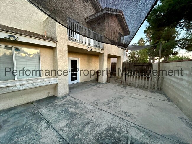 Building Photo - Stunning 4 Bed/3 Bath Home in SW Bakersfield w/ RBP & $0 Deposit Option