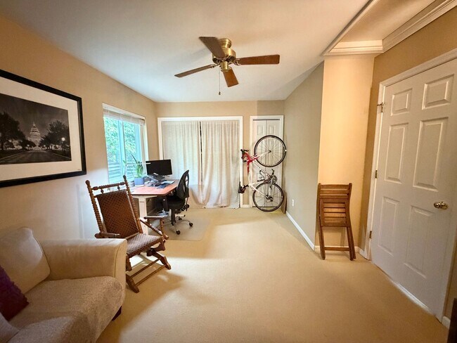 Building Photo - 1327 Gristmill Dr
