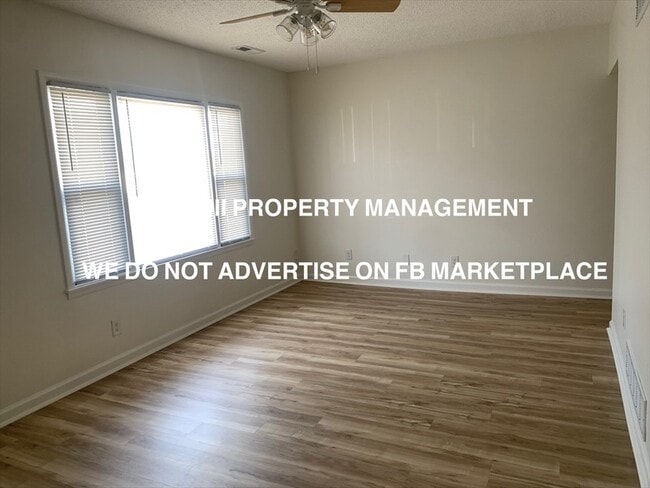 Building Photo - 731 W 25th St