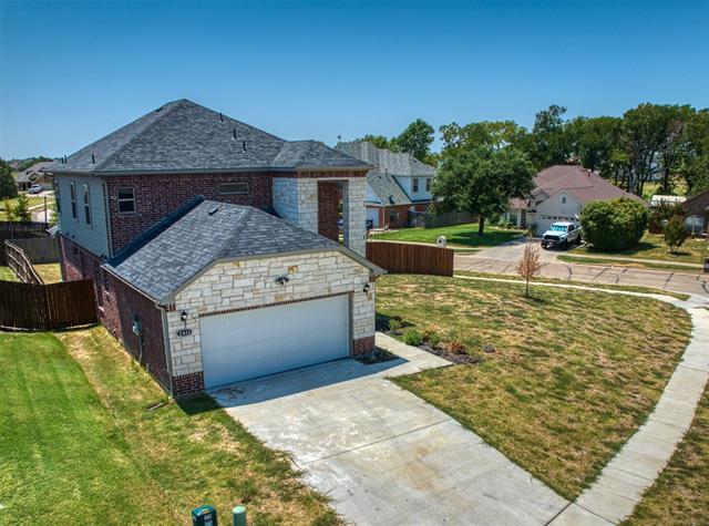 Building Photo - 2813 Belmont Dr