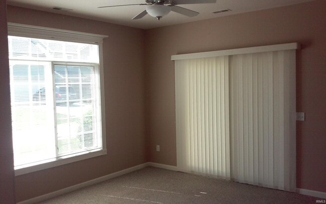 Building Photo - 315 Victoria Station Way