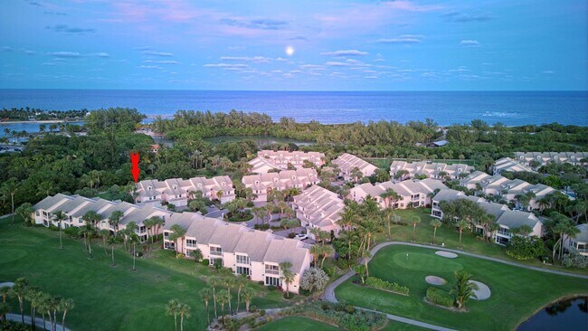 Building Photo - 4501 Fairway Dr N