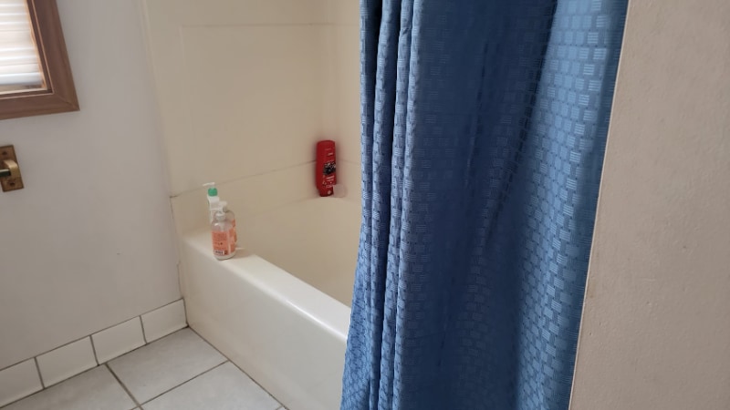 Building Photo - 3340 N Downer Ave