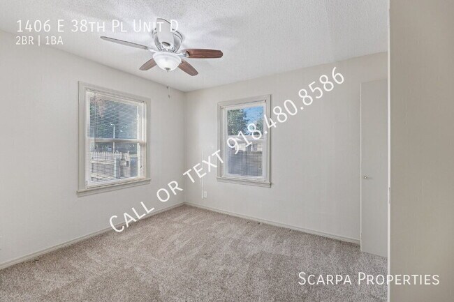 Building Photo - 1406 E 38th Pl