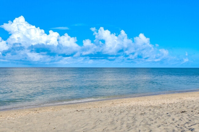 Building Photo - 2955 N Beach Rd