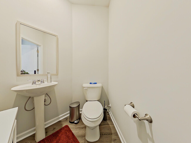 Building Photo - 882 Quaint Parish Cir