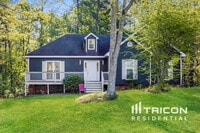 Building Photo - 4068 North Shores Dr NW