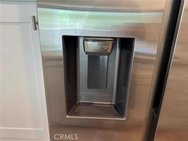 Building Photo - 700 W 3rd St