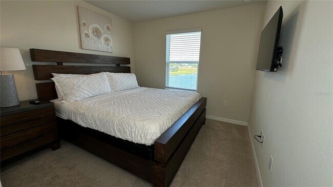 Building Photo - 7167 Oakmoss Loop