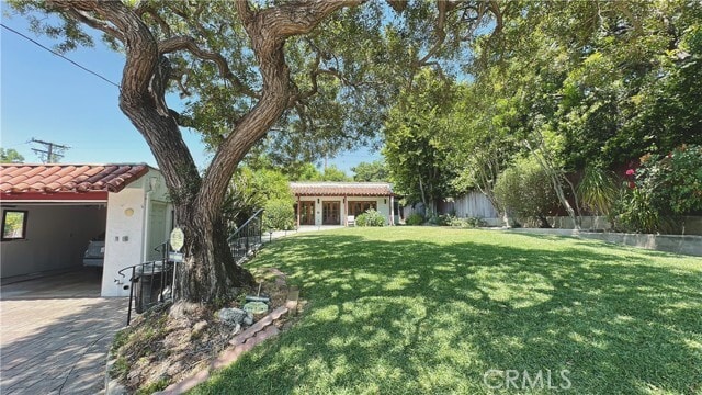 Building Photo - 2051 Fair Oaks Ave