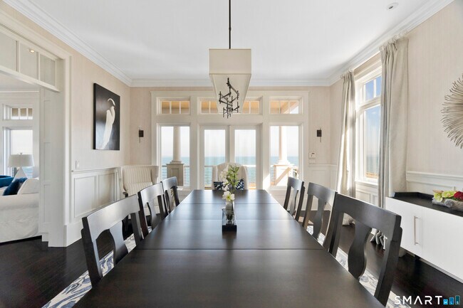 Building Photo - 159 S Shore Ave