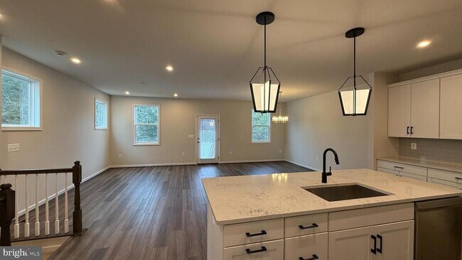 Building Photo - 6518 Wild Orchid Ct