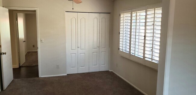 Building Photo - Stunning McCormick Ranch home