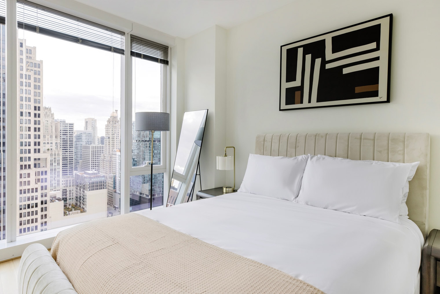 Building Photo - 340 E North Water St