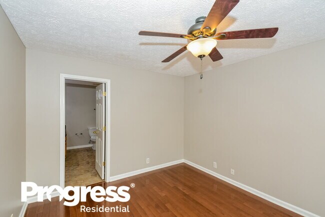 Building Photo - 4228 Chesney Glen Dr