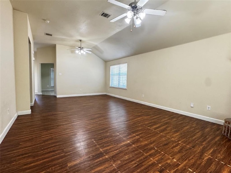 Building Photo - 1324 Sierra Blanca Dr