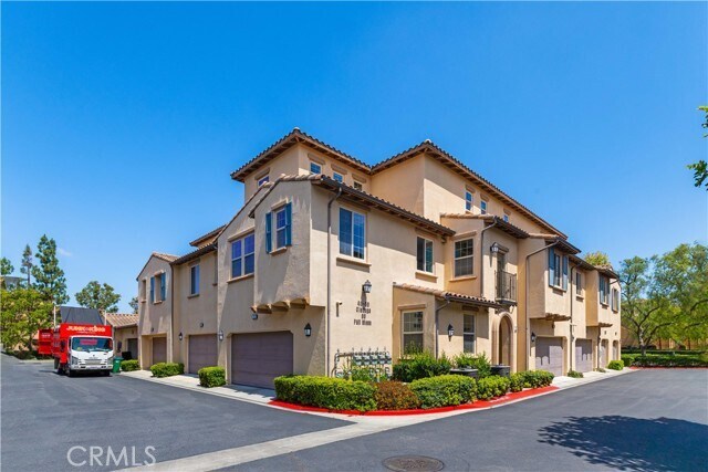 Building Photo - 50 Cienega
